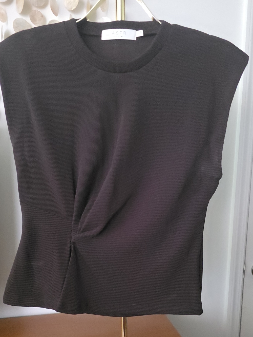 Astr Black Sleeveless Twist-Detail Tank Top